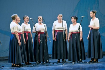 Klapa Biseri Madjarska.jpg